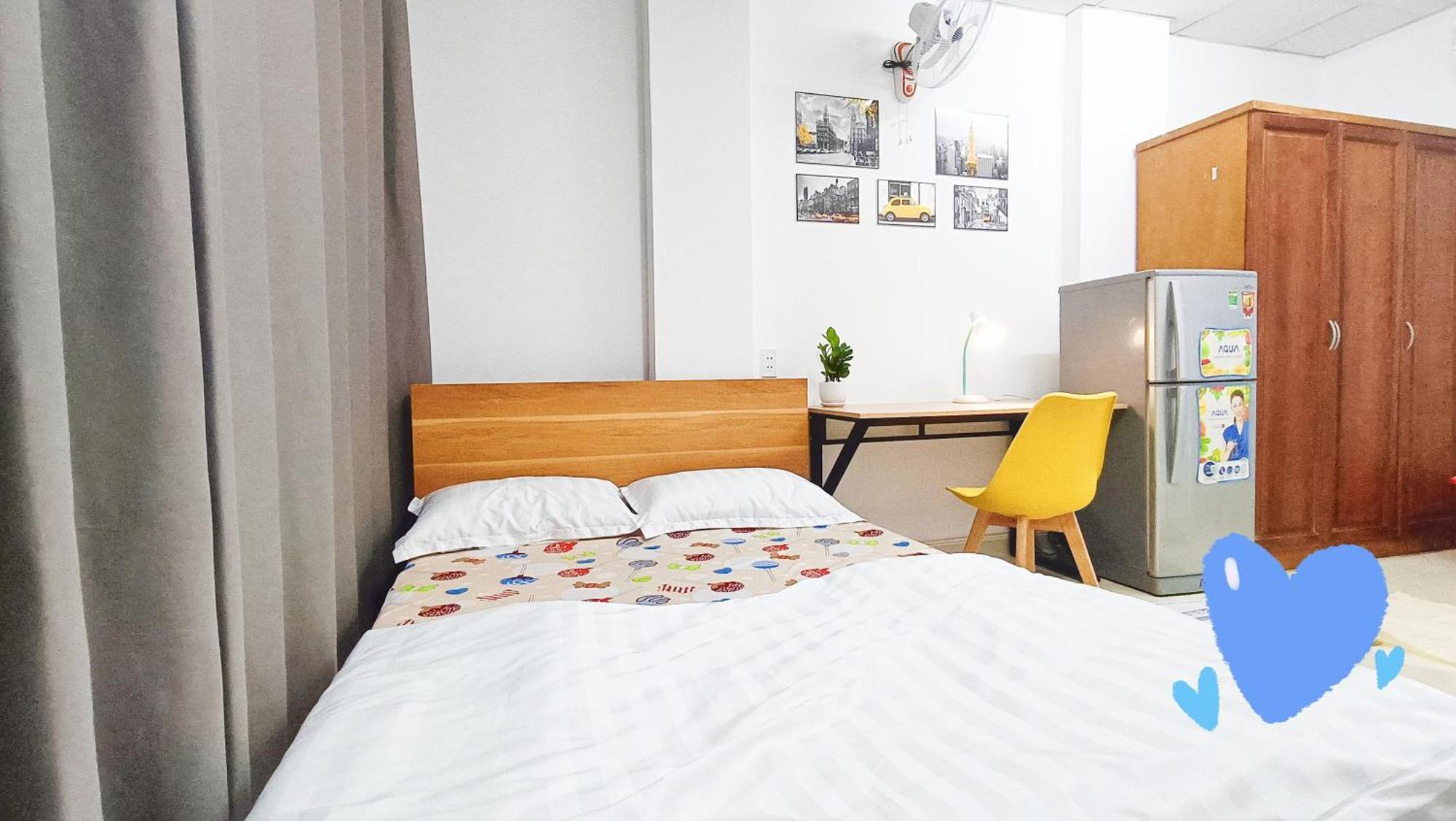 Ban Cong Luxury Tuyet Dep Trung Tam Q1-gia Uu Dai Hô Chi Minh-Ville