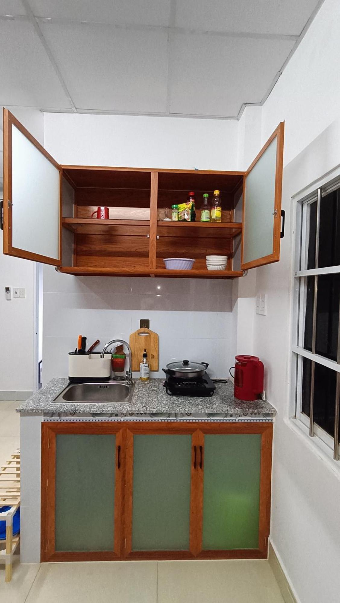 Ban Cong Luxury Tuyet Dep Trung Tam Q1-gia Uu Dai Appart hôtel